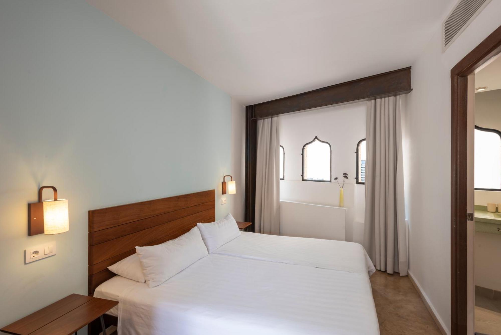 Superior Double Room with Terrace,1533537292:JPEG