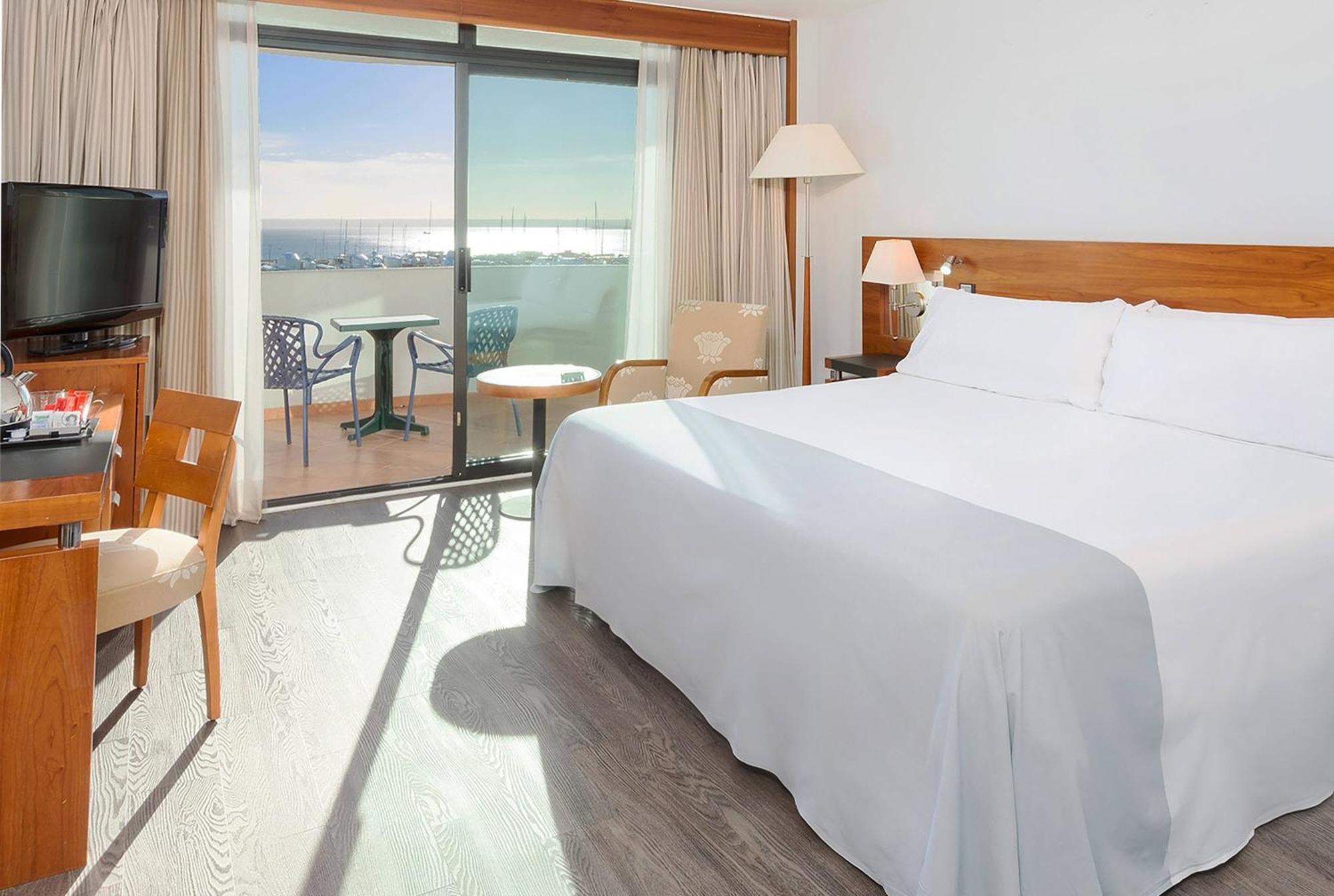 Premium Single Room
