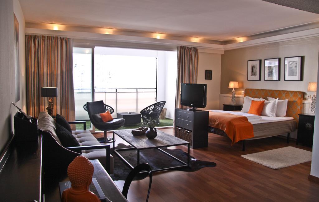 Large Double Room,666263469:JPEG