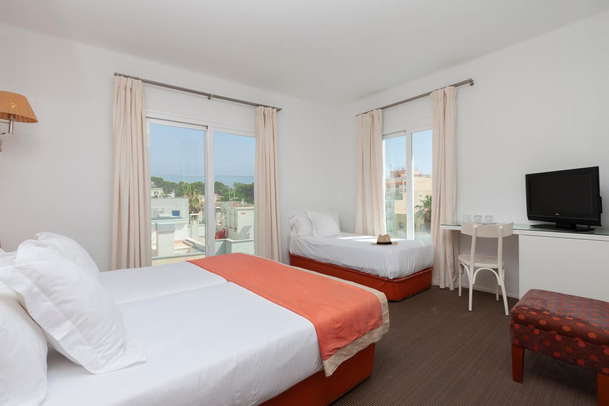 Dreibettzimmer